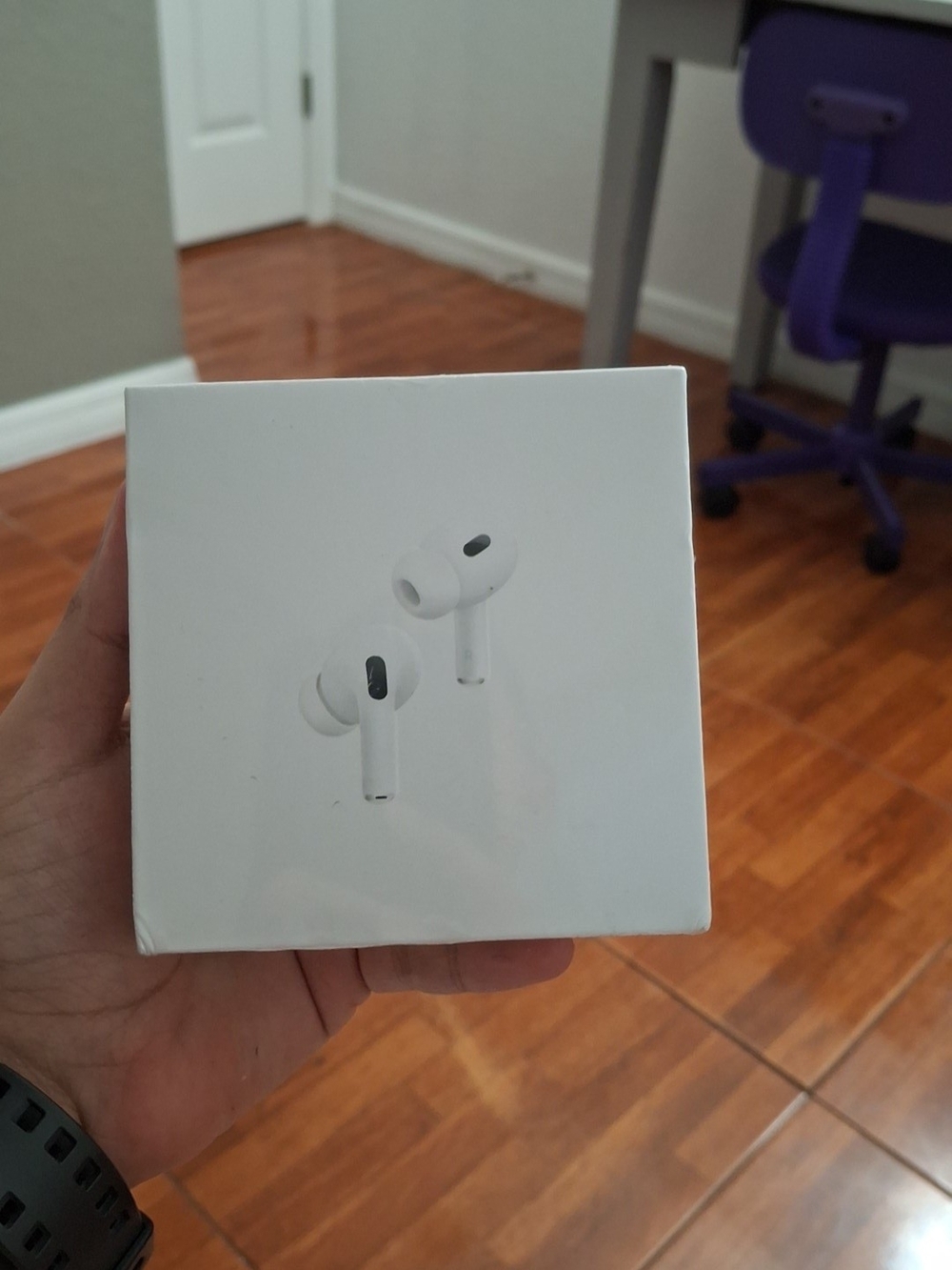 Apple AirPods Pro 2 (White) Wireless Noise-Canceling Earbuds